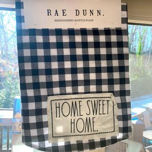 New Rae Dunn HOME SWEET HOME Mantle Scarf Black & White